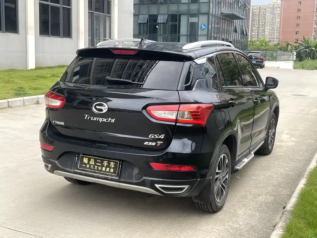 GAC Trumpchi GS4 2017 — фото 4