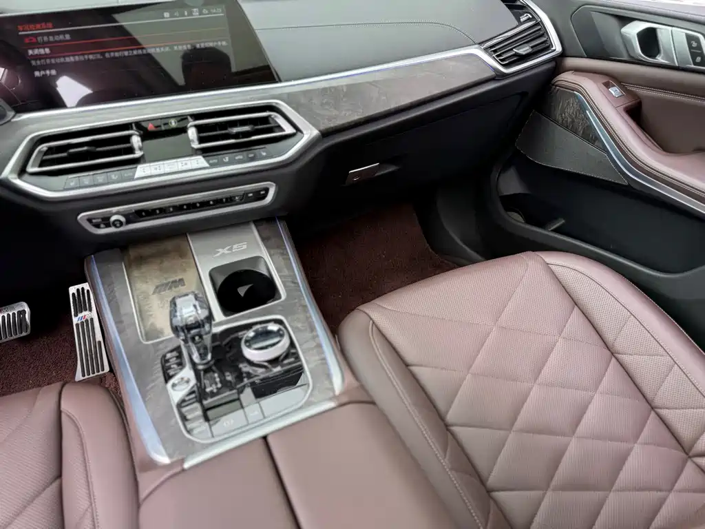 BMW X5 2023 — фото 12
