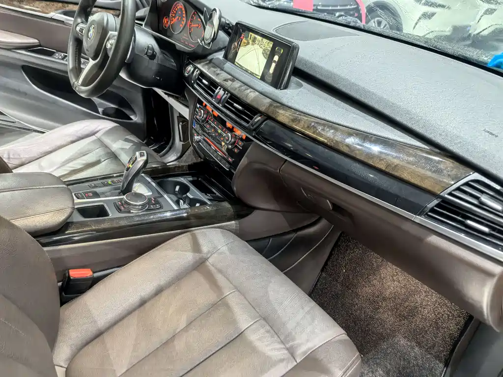 BMW X5 2016 — фото 14
