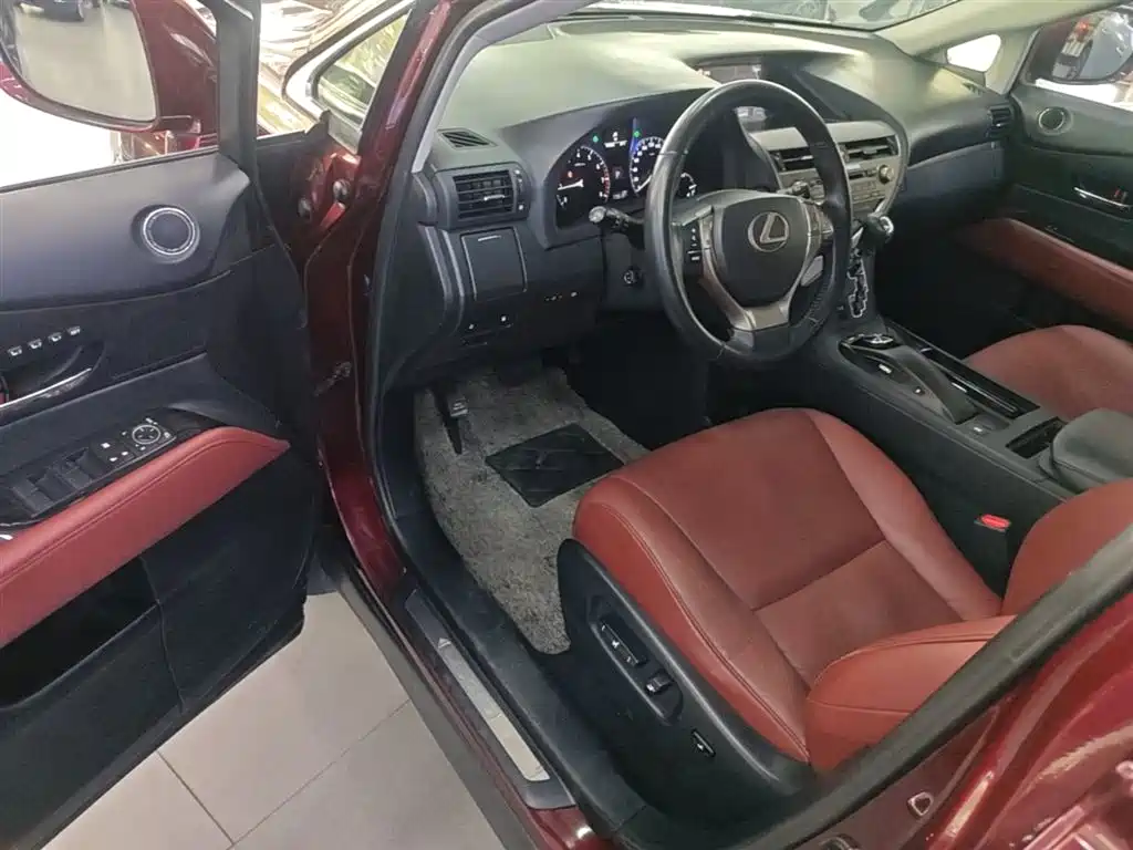 Lexus RX Classic 2014 — фото 16