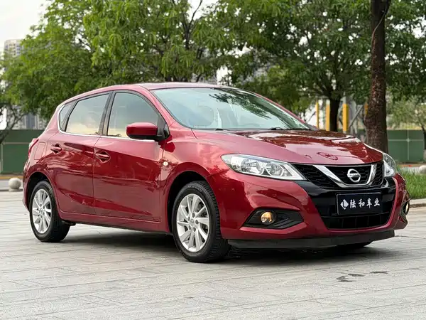 Nissan Tiida 2016