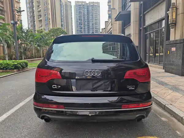 Audi Q7 2012