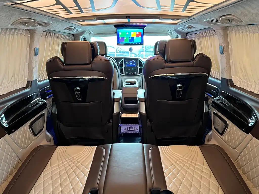 Mercedes-Benz Vito 2019 — фото 10