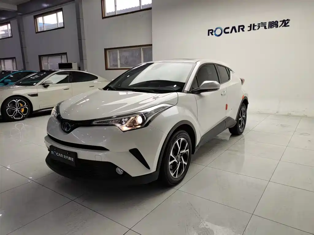 Toyota C-HR 2021 — фото 14