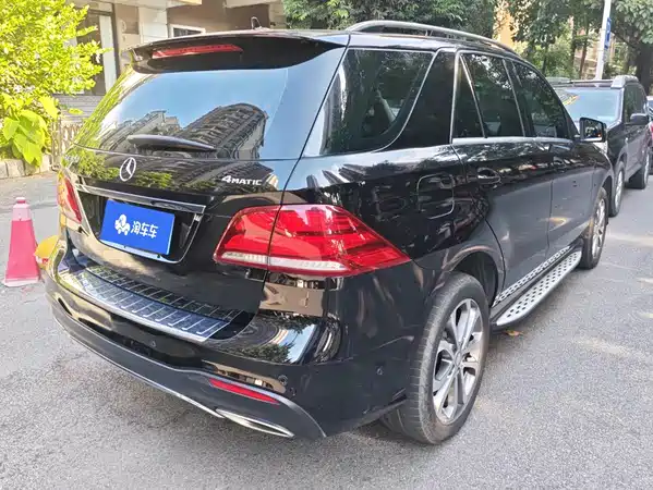 Mercedes-Benz GLE 2017