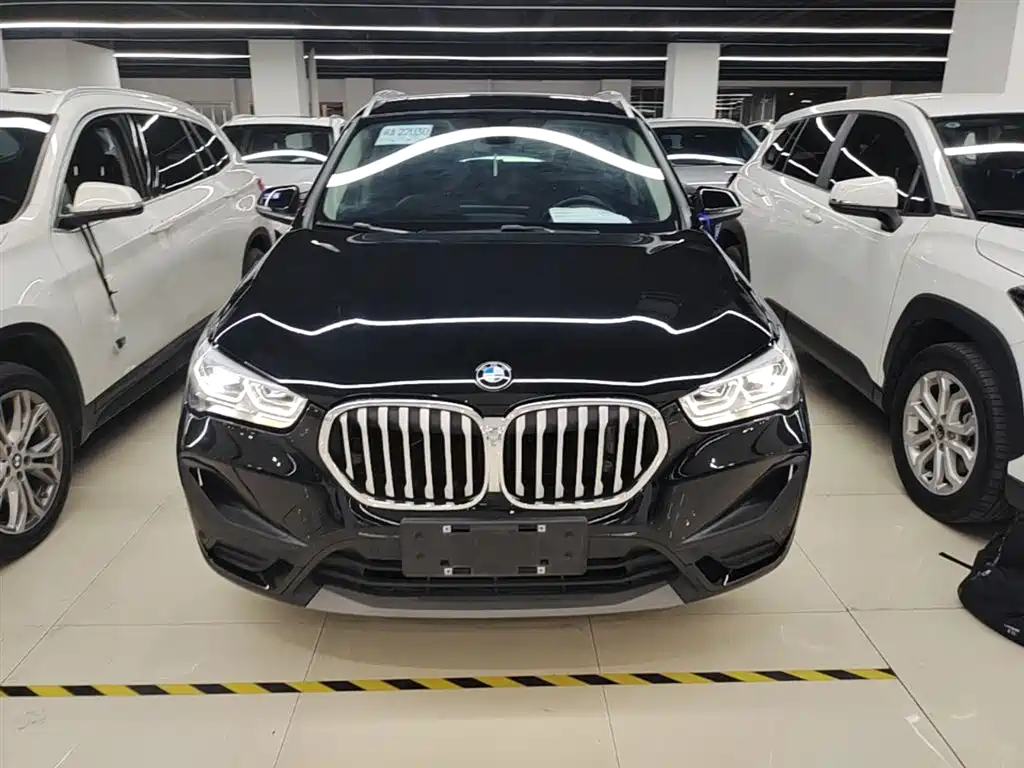 BMW X1 2020 — фото 3