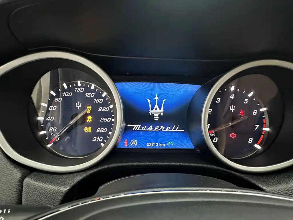 Maserati Ghibli 2018 — фото 7