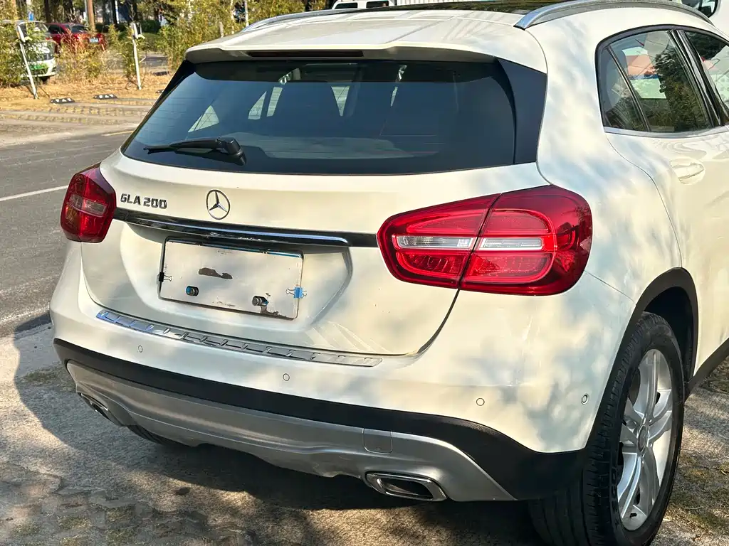 Mercedes-Benz GLA 2015 — фото 15