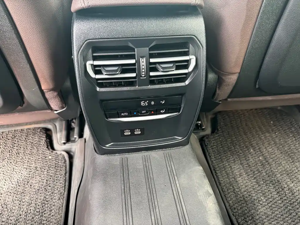 BMW 3 Series 2020 — фото 12