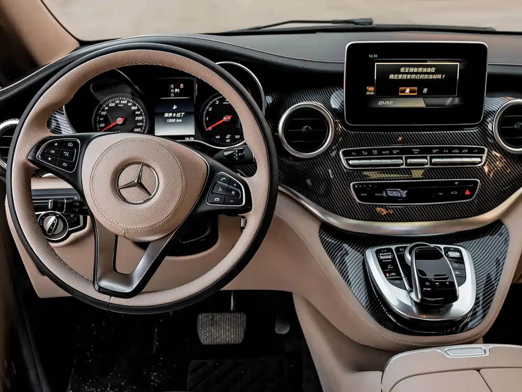 Mercedes-Benz V-Class 2019 — фото 9