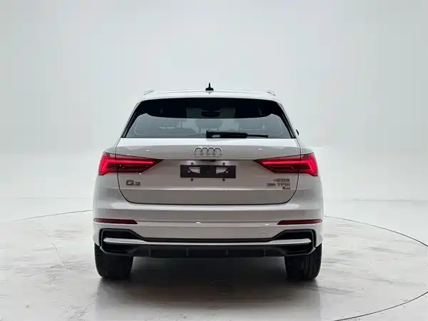 Audi Q3 2023