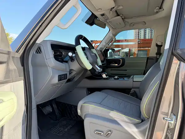 BAIC BJ40 2024