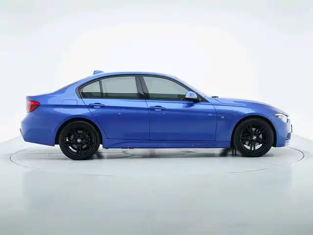 BMW 3 Series 2018
