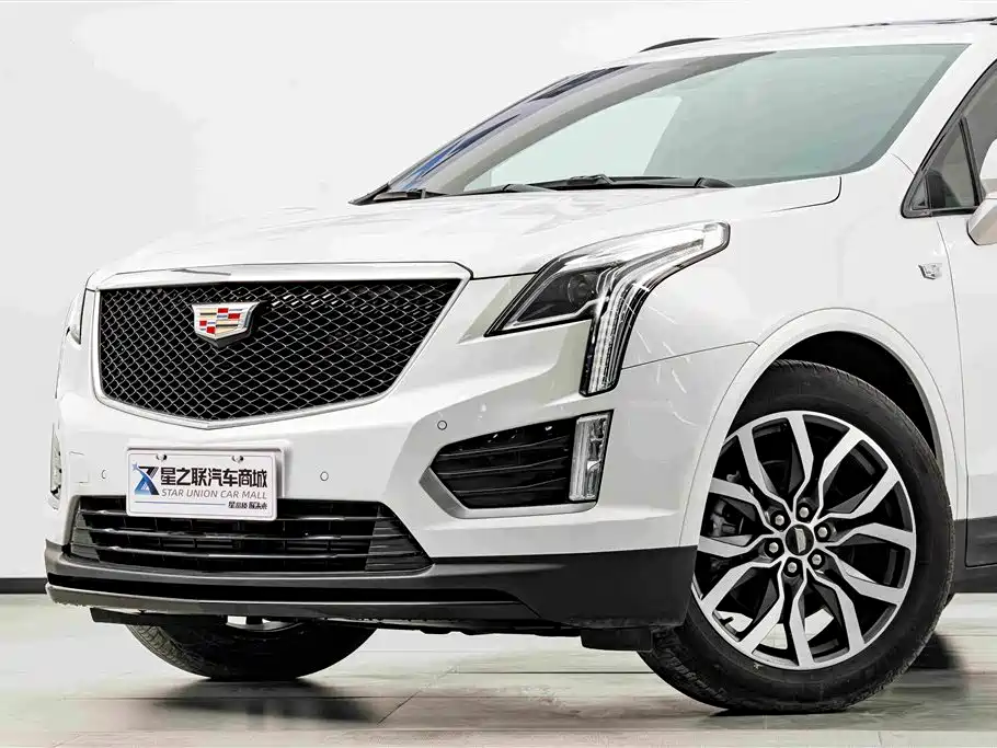 Cadillac XT5 2024 — фото 2