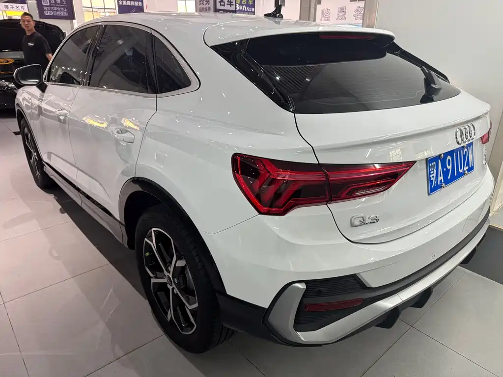 Audi Q3 Sportback 2021 — фото 4