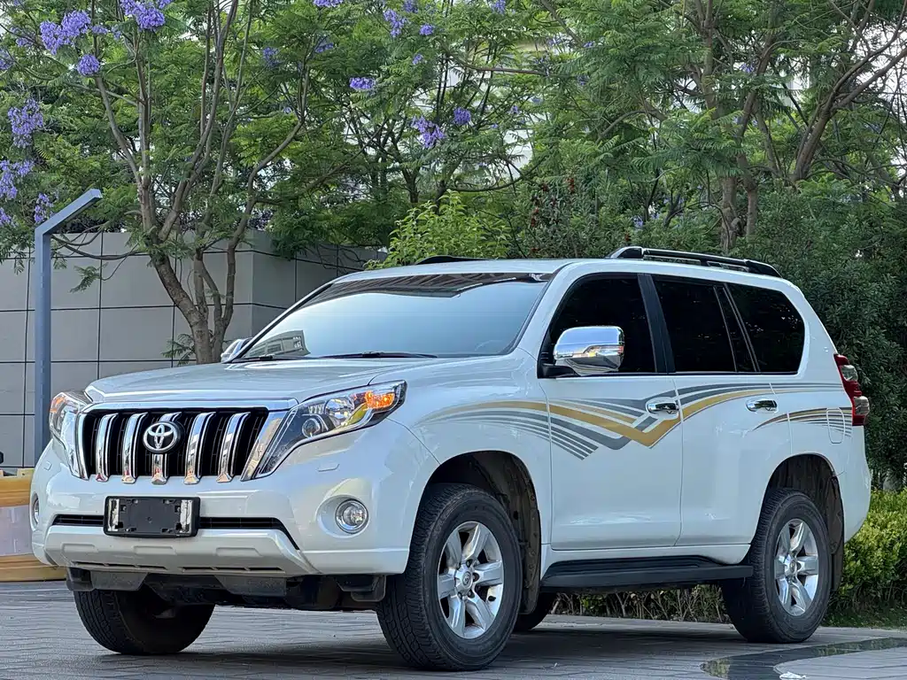 Toyota Prado 2016