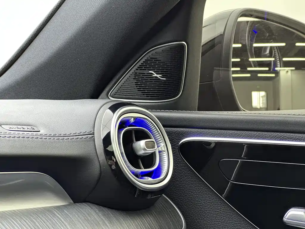 Mercedes-Benz C-Class 2022 — фото 17