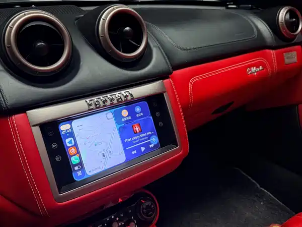 Ferrari California T 2012