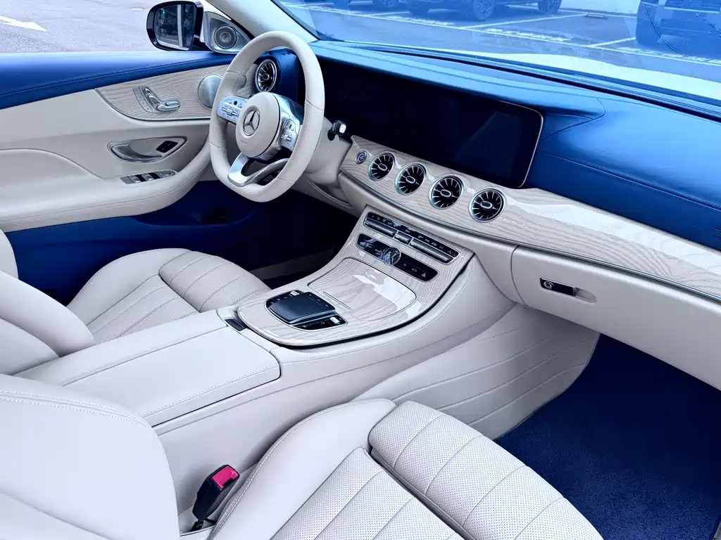 Mercedes-Benz E-Class 2020 — фото 10