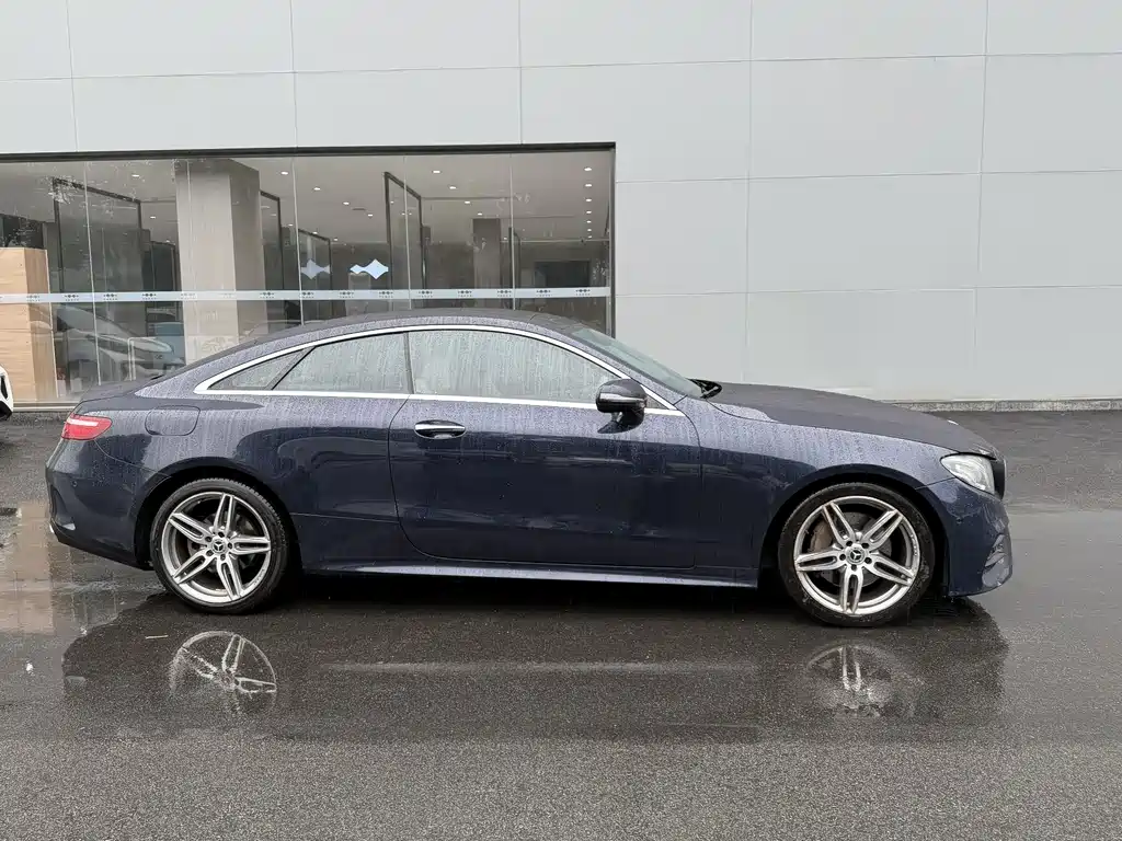 Mercedes-Benz E-Class 2020 — фото 18