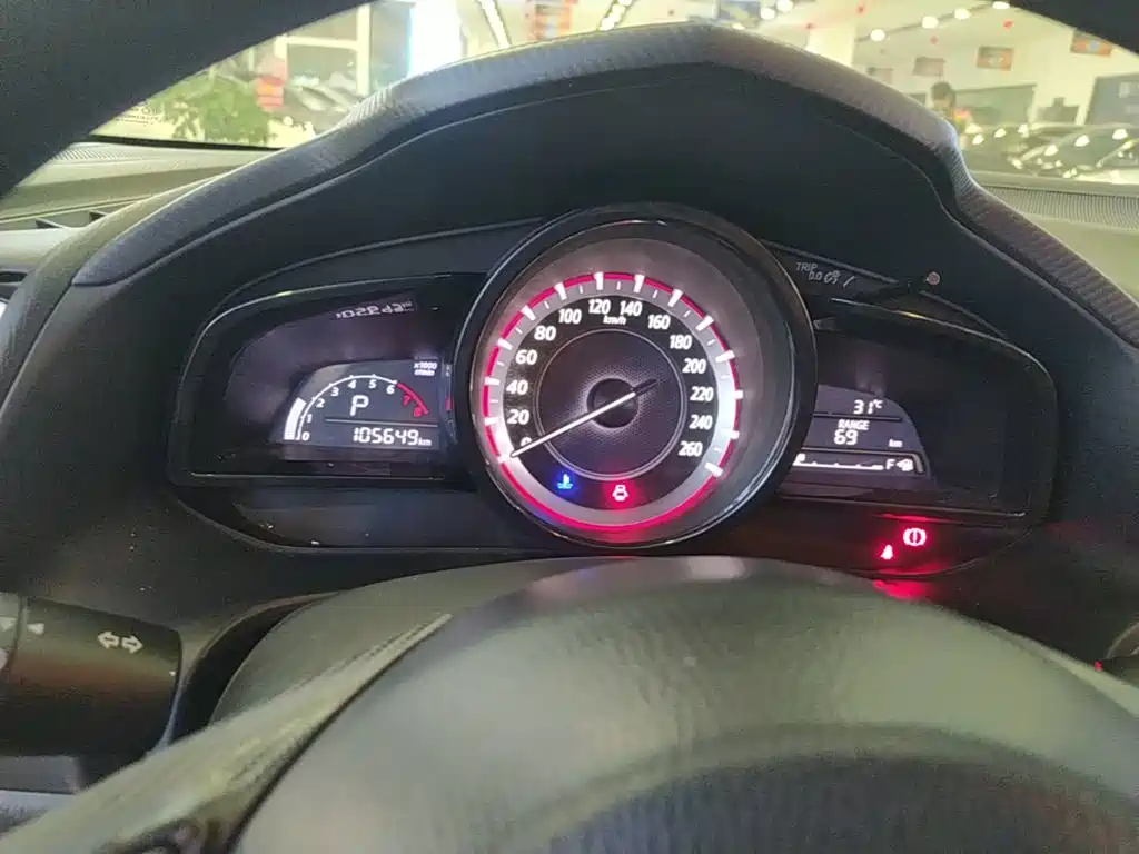 Mazda 3 Angkesela 2016 — фото 12