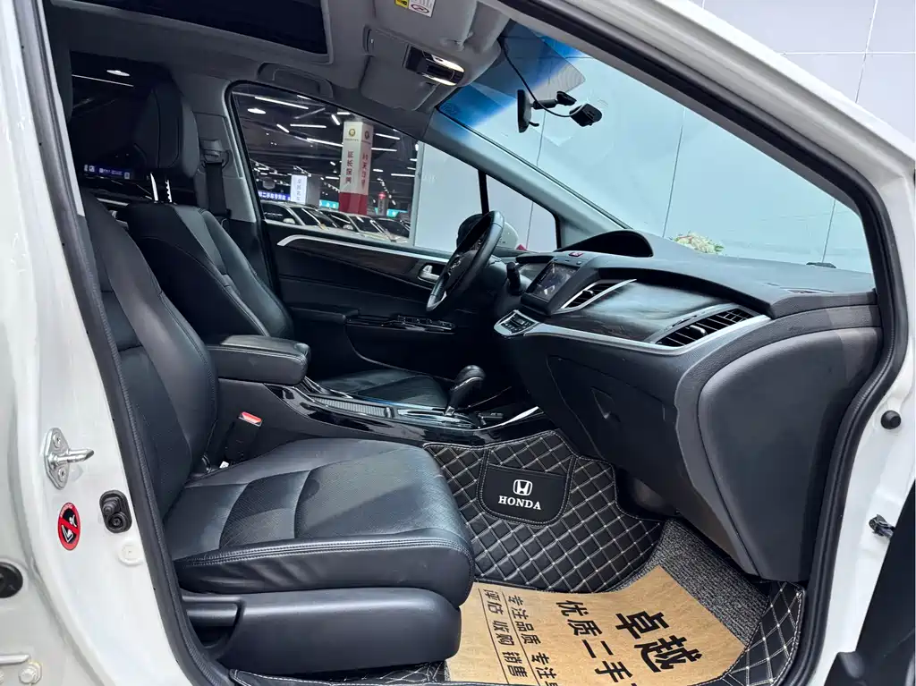 Honda Jade 2019 — фото 16