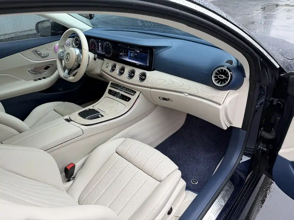 Mercedes-Benz E-Class 2020 — фото 11