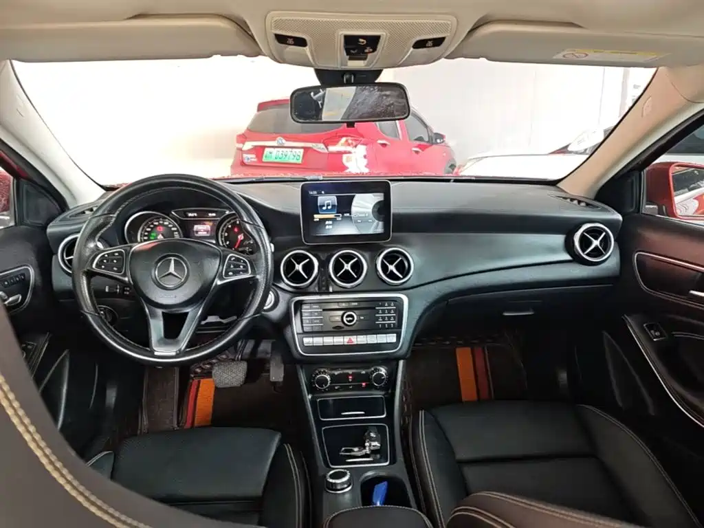 Mercedes-Benz GLA 2017 — фото 10