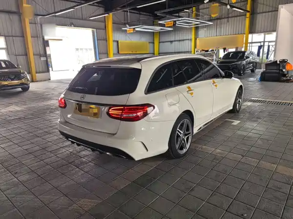 Mercedes-Benz C-Class 2019
