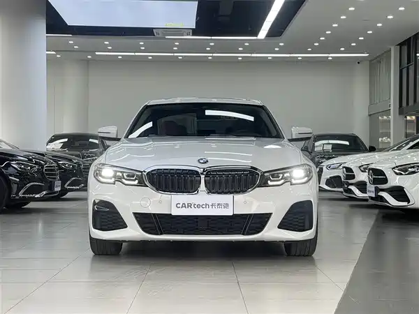 BMW 3 Series 2021
