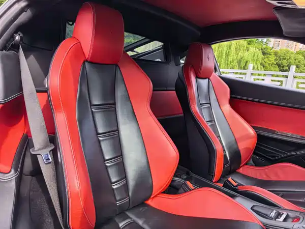 Ferrari 458 2012
