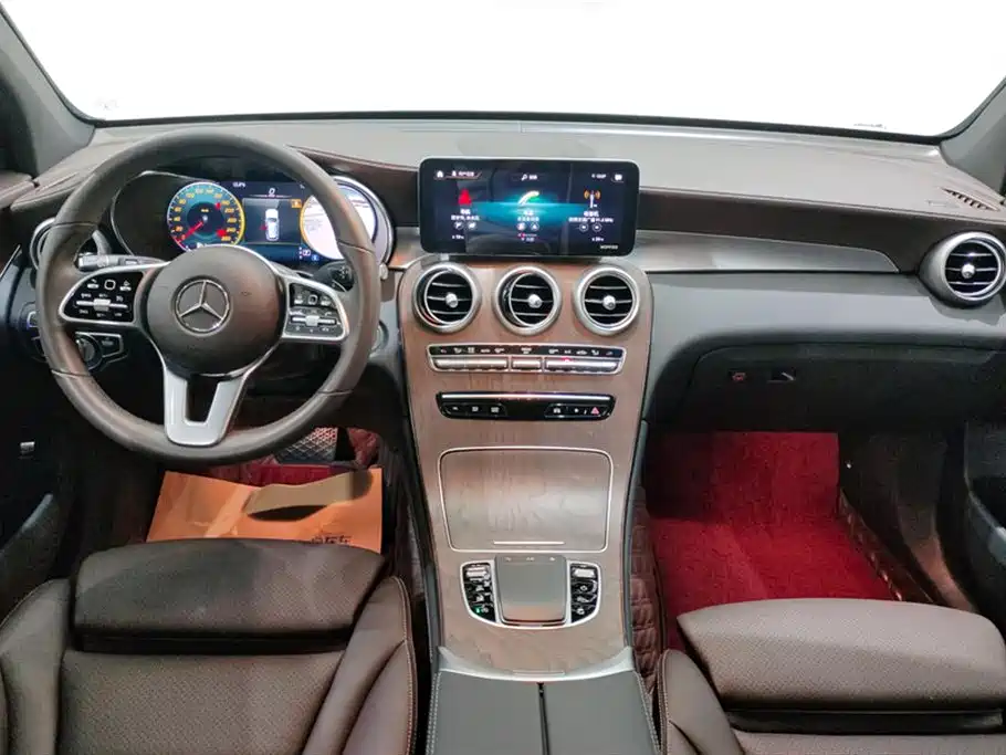 Mercedes-Benz GLC 2021 — фото 12