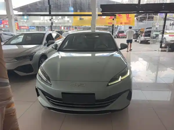 BYD Seal 06 2024