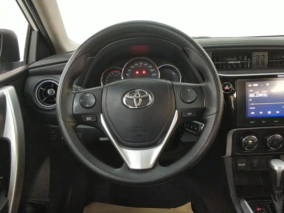 Toyota Levin 2018 — фото 15