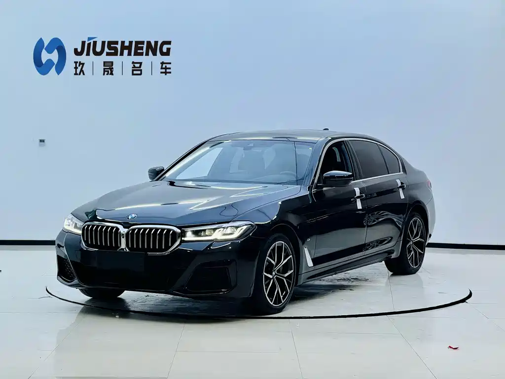 BMW 5 Series 2023