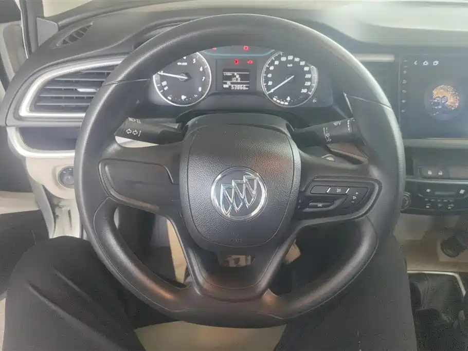 Buick Excelle 2017 — фото 15