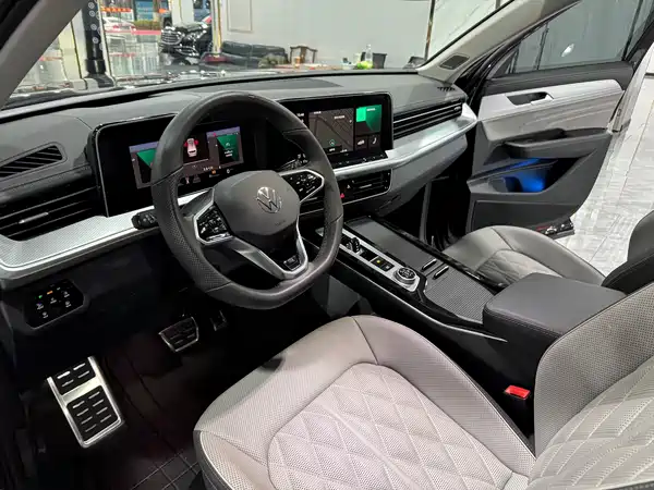 Volkswagen Tavendor 2023