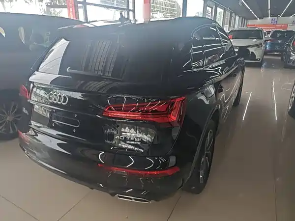 Audi Q5L 2023