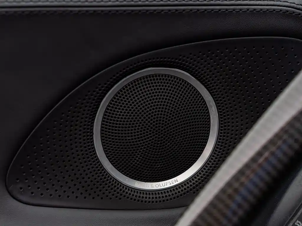 Audi R8 2013 — фото 18