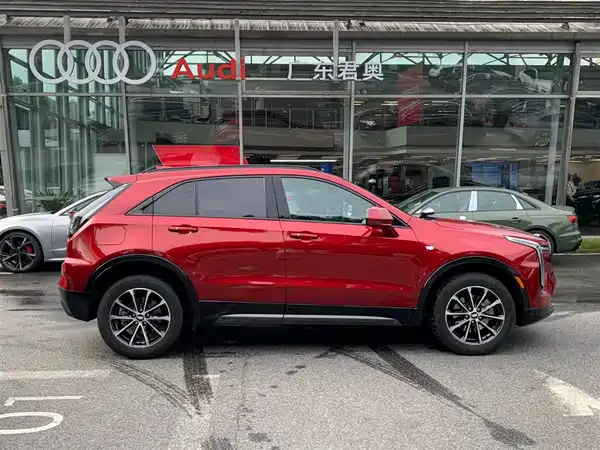 Cadillac XT4 2023