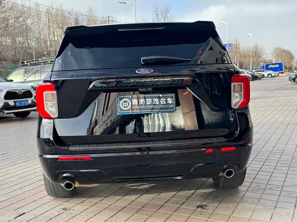 Ford Explorer 2021 — фото 14