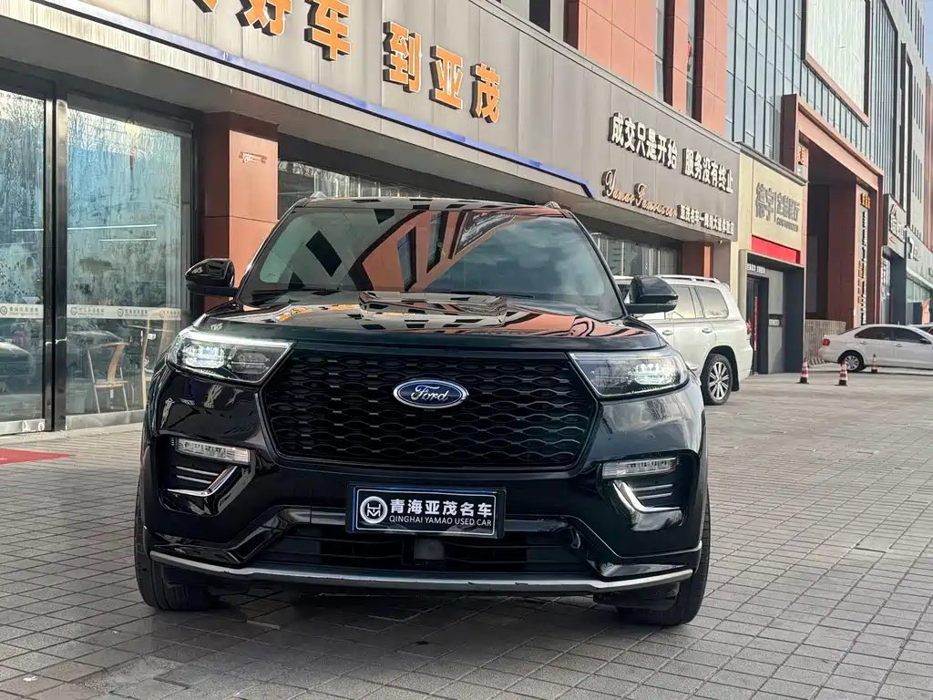 Ford Explorer 2021 — фото 2