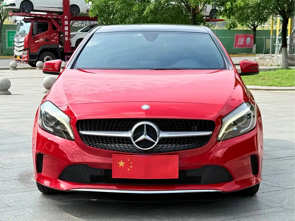 Mercedes-Benz A-Class 2017 — фото 2