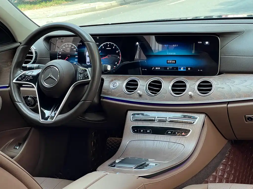 Mercedes-Benz E-Class 2022 — фото 19