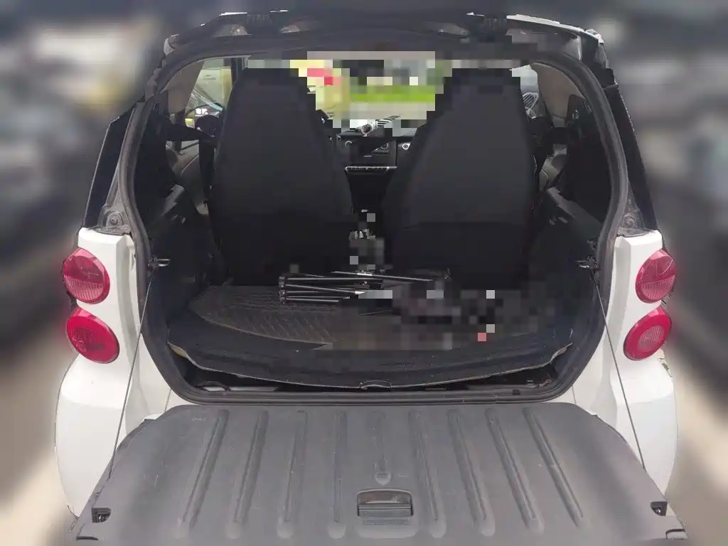 smart Fortwo 2015 — фото 16