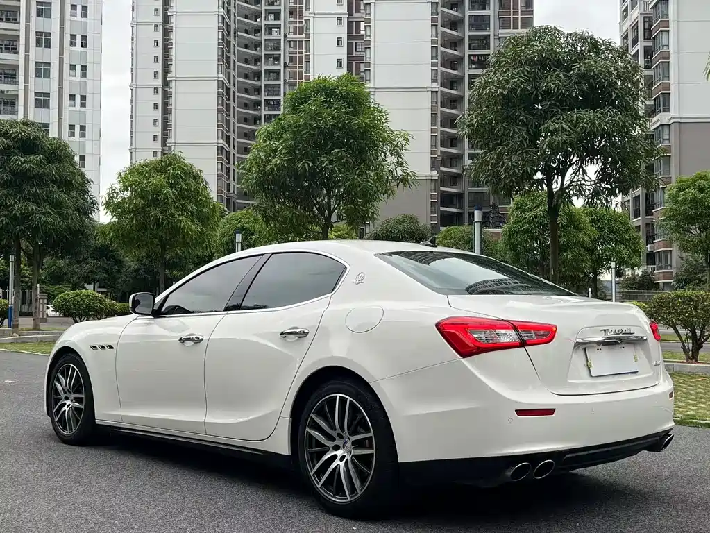 Maserati Ghibli 2015 — фото 3