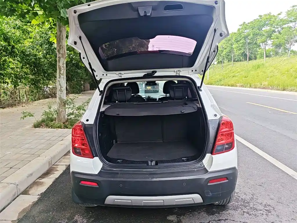 Chevrolet Trax 2016 — фото 19