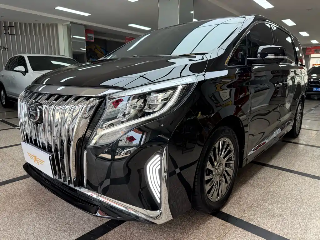 GAC Motor Trumpchi M8 2022 — фото 1
