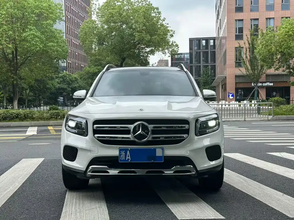 Mercedes-Benz GLB 2022 — фото 2