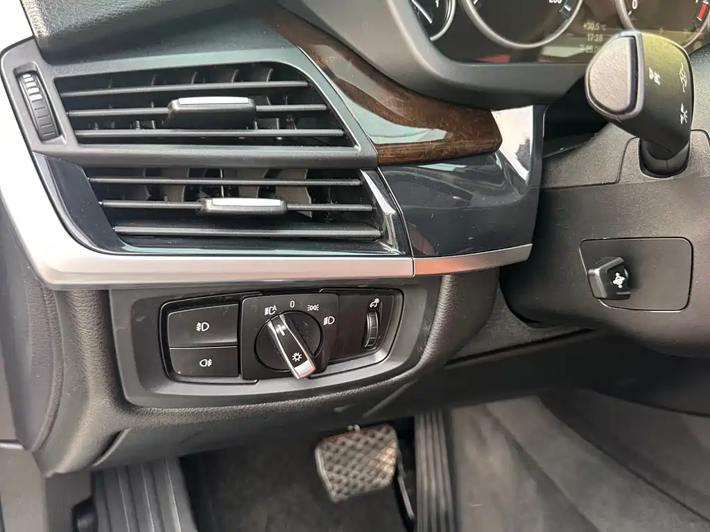 BMW X5 2014 — фото 15